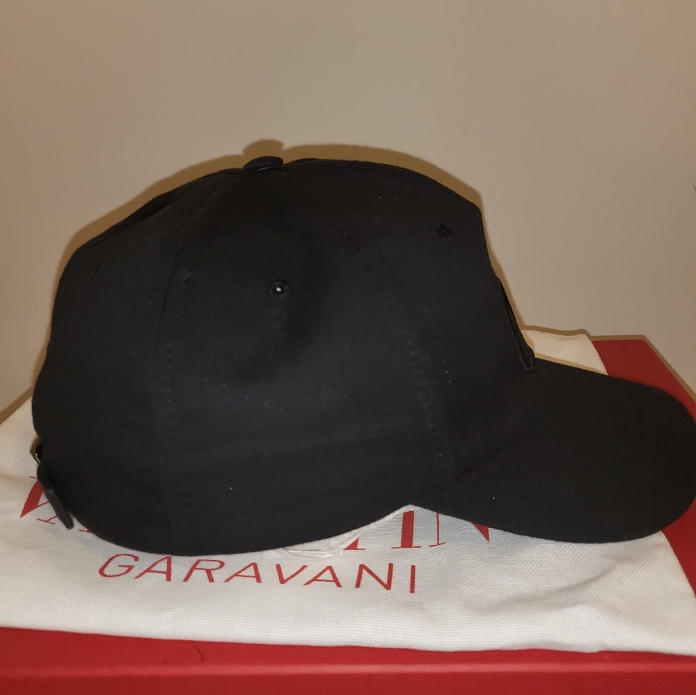 Valentino baseball cap
